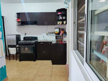 HERMOSA CASA EN COL. LOS TRABAJADORES