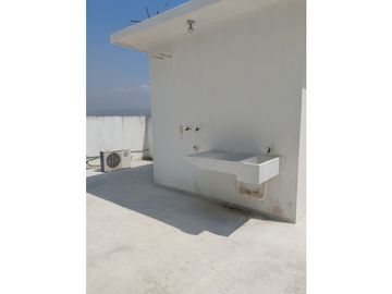 HERMOSA CASA EN COL. LOS TRABAJADORES
