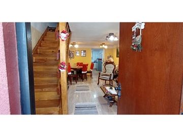 Tu Hogar Ideal con Jardín en San Bernardo