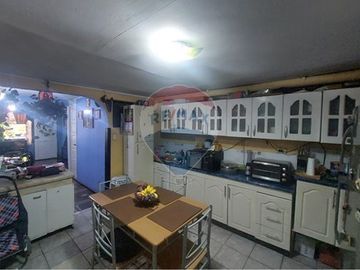 ACOGEDORA CASA EN LA GRANJA, IDEAL PARA LA FAMILIA