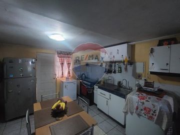 ACOGEDORA CASA EN LA GRANJA, IDEAL PARA LA FAMILIA