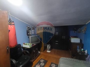 ACOGEDORA CASA EN LA GRANJA, IDEAL PARA LA FAMILIA