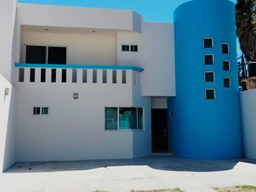 VENTA DE CASA EN FRACC. COLINAS DEL SALTITO
