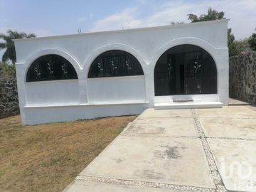 Casa univel en Colinas de Oaxtepec , Morelos