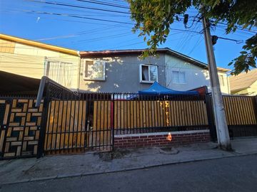 Casa en Venta en Pasaje lirio del campo