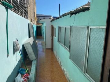 Local Comercial en Venta en entre calles latorre y condell