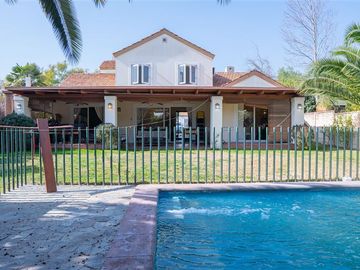 Casa en Venta en Condominio Las Flores