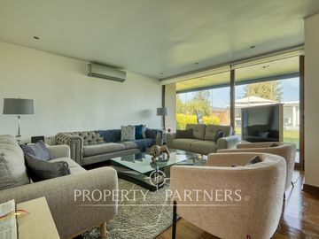 Preciosa casa mediterránea a la venta en La Reina
