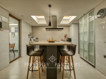 Preciosa casa mediterránea a la venta en La Reina