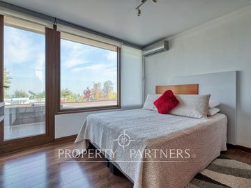 Preciosa casa mediterránea a la venta en La Reina