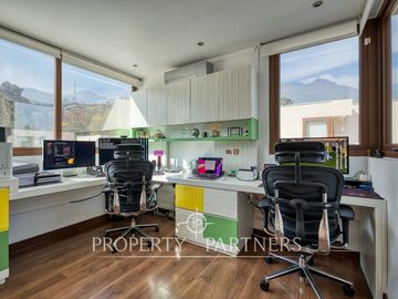 Preciosa casa mediterránea a la venta en La Reina