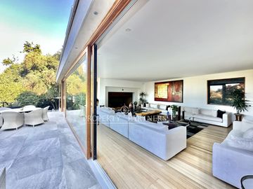 Fabulosa y exclusiva con gran vista sobre Santiago