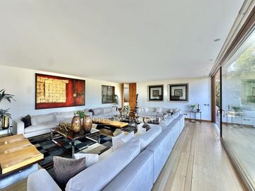 Fabulosa y exclusiva con gran vista sobre Santiago