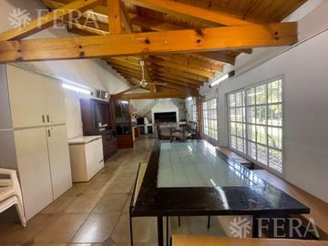 Venta casa quinta 3 ambientes con piscina en El Pato