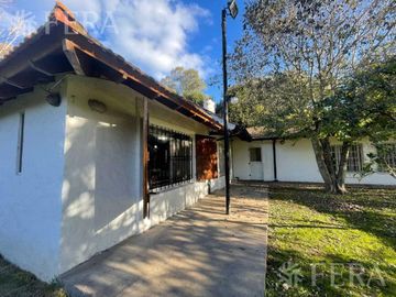 Venta casa quinta 3 ambientes con piscina en El Pato