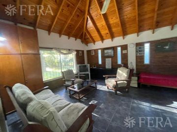Venta casa quinta 3 ambientes con piscina en El Pato
