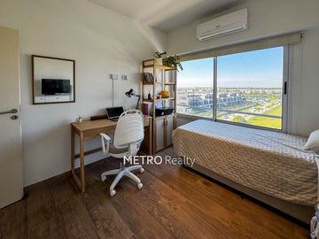 Departamento de 3 ambientes en Venta, con vista al lago central y pileta y amenities. ESCRITURADO.