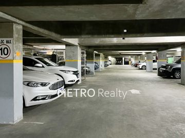 Departamento de 3 ambientes en Venta, con vista al lago central y pileta y amenities. ESCRITURADO.