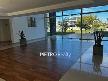 Departamento de 3 ambientes en Venta, con vista al lago central y pileta y amenities. ESCRITURADO.