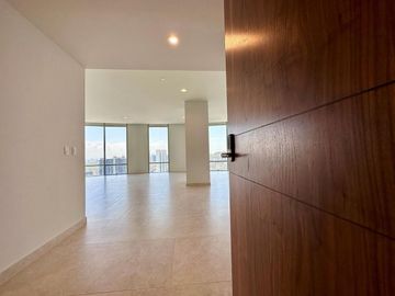 Departamento en Venta en La Nube/Arboleda