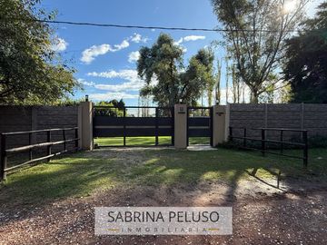 Casa quinta en venta en Lujan