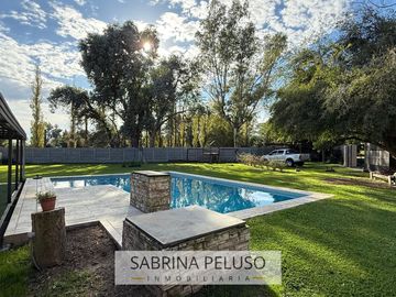 Casa quinta en venta en Lujan