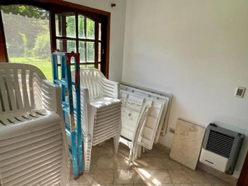 Casa en venta - 4 Dormitorios 4 Baños - Esteban Echeverría