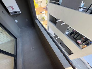 Monoambiente a estrenar en Colegiales – Contrafrente, orientación este y amenities