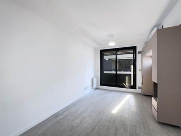 Monoambiente a estrenar en Colegiales – Contrafrente, orientación este y amenities