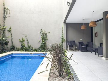 Monoambiente a estrenar en Colegiales – Contrafrente, orientación este y amenities