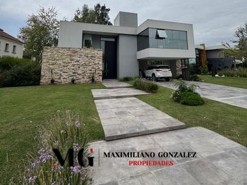 Casa venta Terralagos Canning