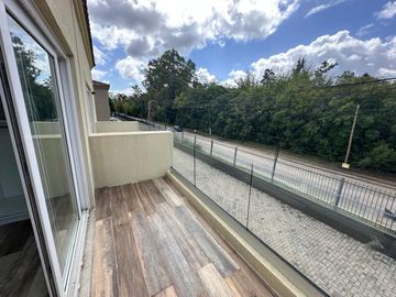 Venta 4 ambientes, amenities, Saravi Village ( a Estrenar)