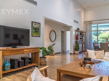 Venta casa 4 ambientes en La Martinica