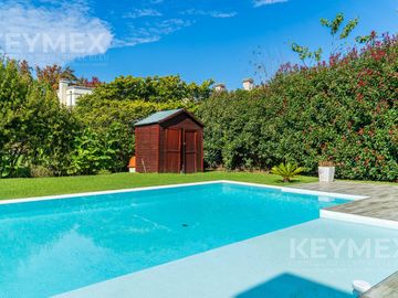 Venta casa 4 ambientes en La Martinica