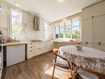 Venta casa 4 ambientes en La Martinica
