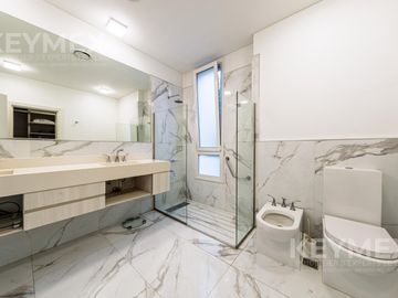 Venta casa 4 ambientes en La Martinica