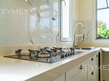 Venta casa 4 ambientes en La Martinica