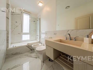 Venta casa 4 ambientes en La Martinica