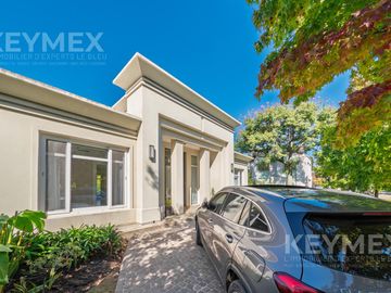 Venta casa 4 ambientes en La Martinica