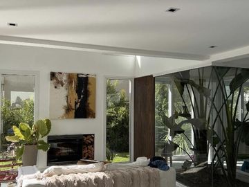 Casa Los Castaños 4 Ambientes con pileta