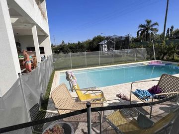 Casa Los Castaños 4 Ambientes con pileta