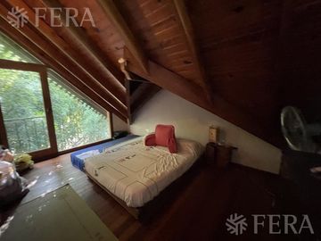 Venta de casa 5 ambientes en Country El Paraíso Guernica