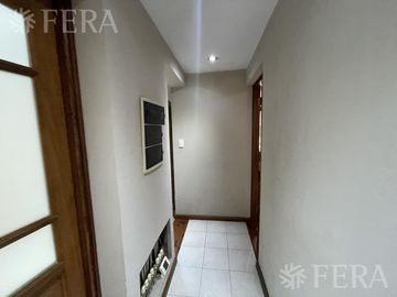 Venta de casa 5 ambientes en Country El Paraíso Guernica