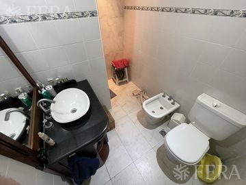 Venta de casa 5 ambientes en Country El Paraíso Guernica