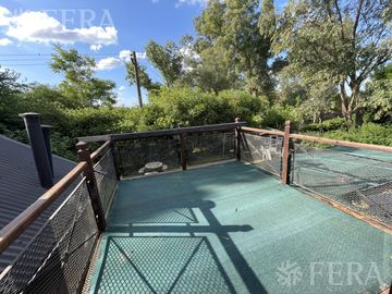 Venta de casa 5 ambientes en Country El Paraíso Guernica