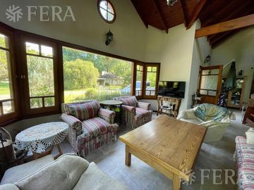 Venta de casa 5 ambientes en Country El Paraíso Guernica