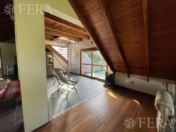 Venta de casa 5 ambientes en Country El Paraíso Guernica