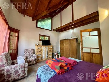 Venta de casa 5 ambientes en Country El Paraíso Guernica