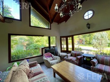 Venta de casa 5 ambientes en Country El Paraíso Guernica