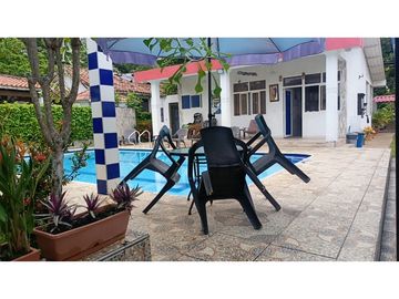 VENTA ESPECTACULA CASA CAMPESTRE VA CARMEN DE APICALA TOLIMA